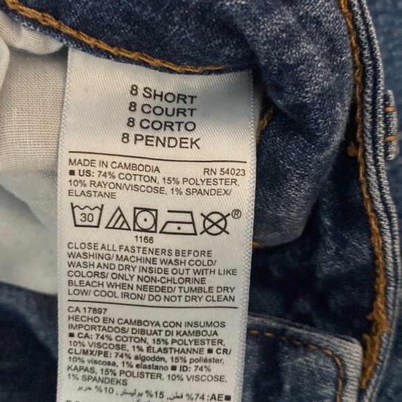 Old Navy Skinny Jeans - size 8 SHORT - Picture 4 of 5